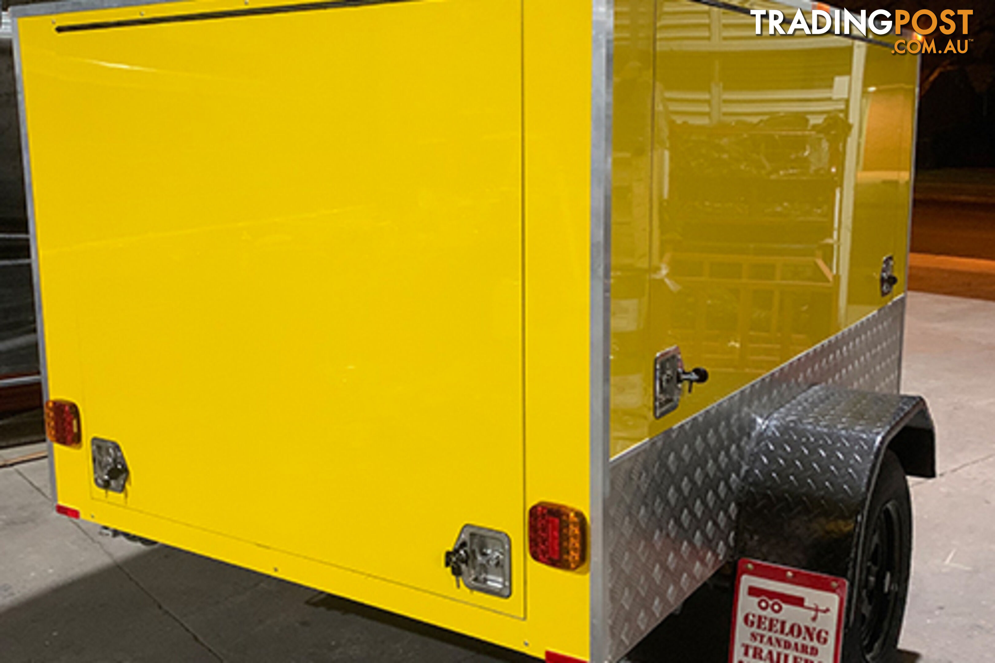 ENCLOSED TRAILER: GT-ET-13