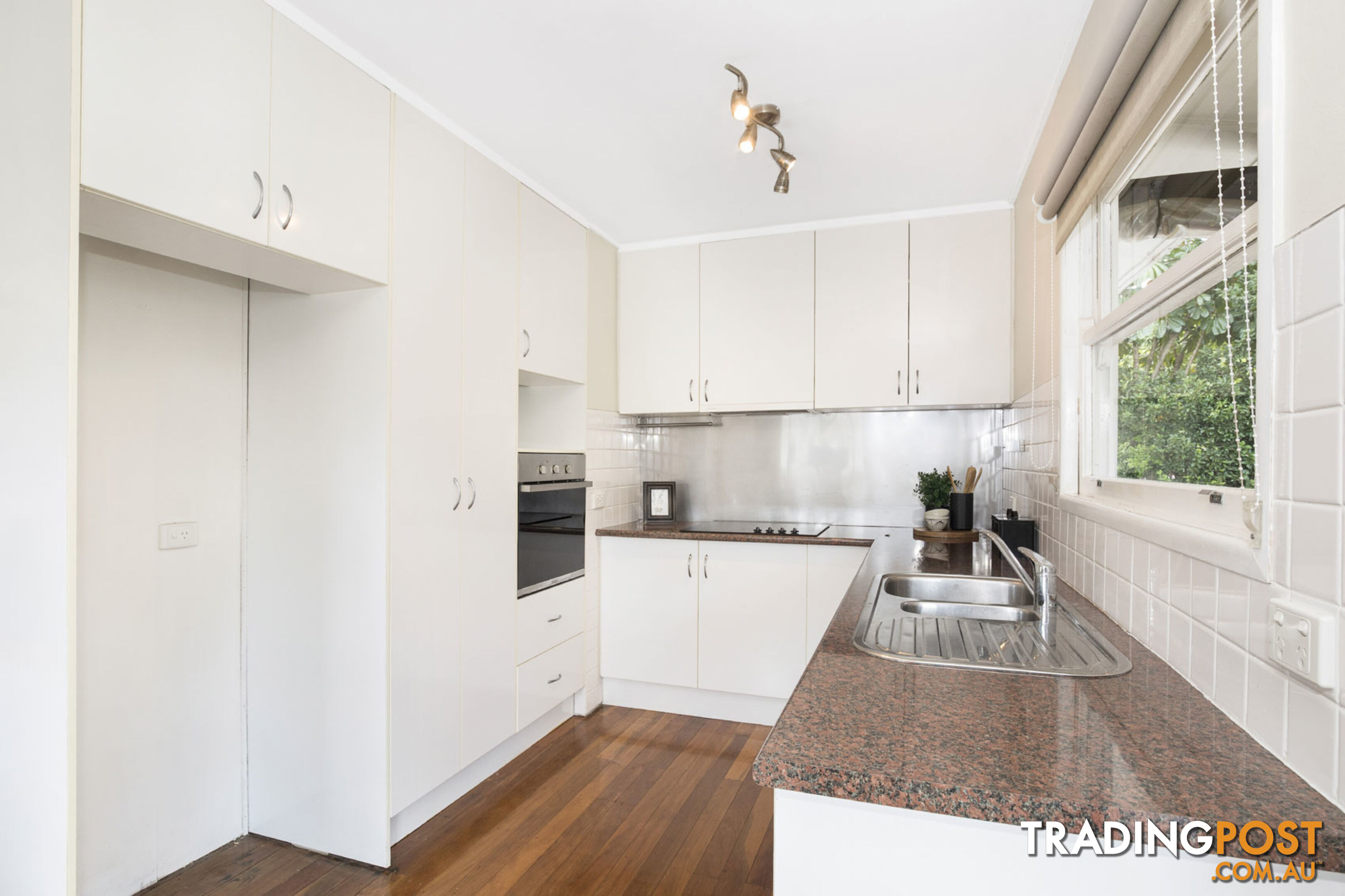 4 Tasman St Stafford Heights QLD 4053