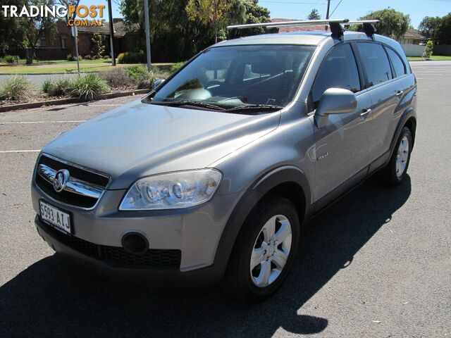 2010 HOLDEN CAPTIVA SX (FWD) CG MY10 4D WAGON - photo 2 of 18