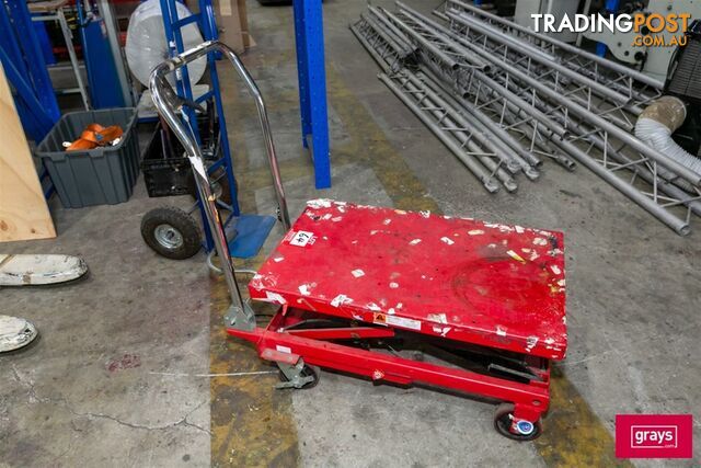 Hare & Forbes Mobile Hydraulic Lift Platform Trolley