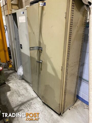 3x Steel Storage Cabinets and Contents