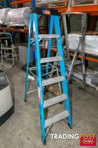 Rhino FCSS06 Step Ladder