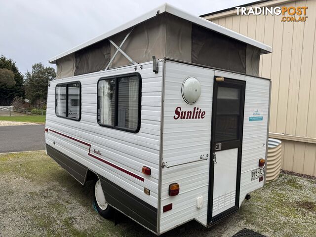 SUNLITE REAR ENTRY POPTOP -  1992 - ISLAND DBL BED