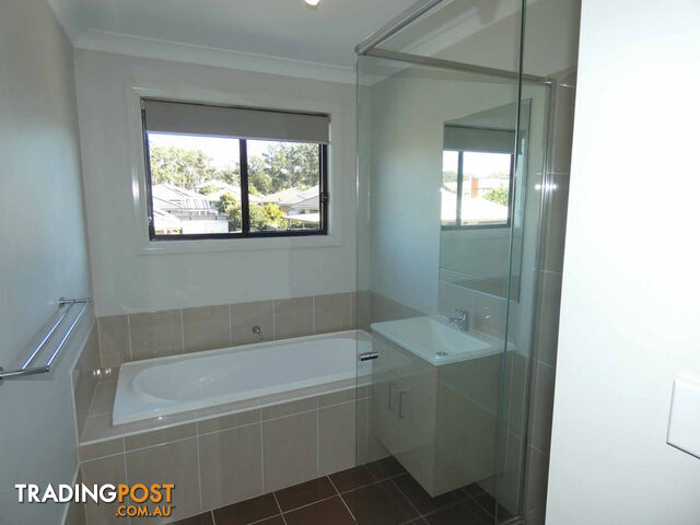 4 Pitt Street Jordan Springs NSW 2747