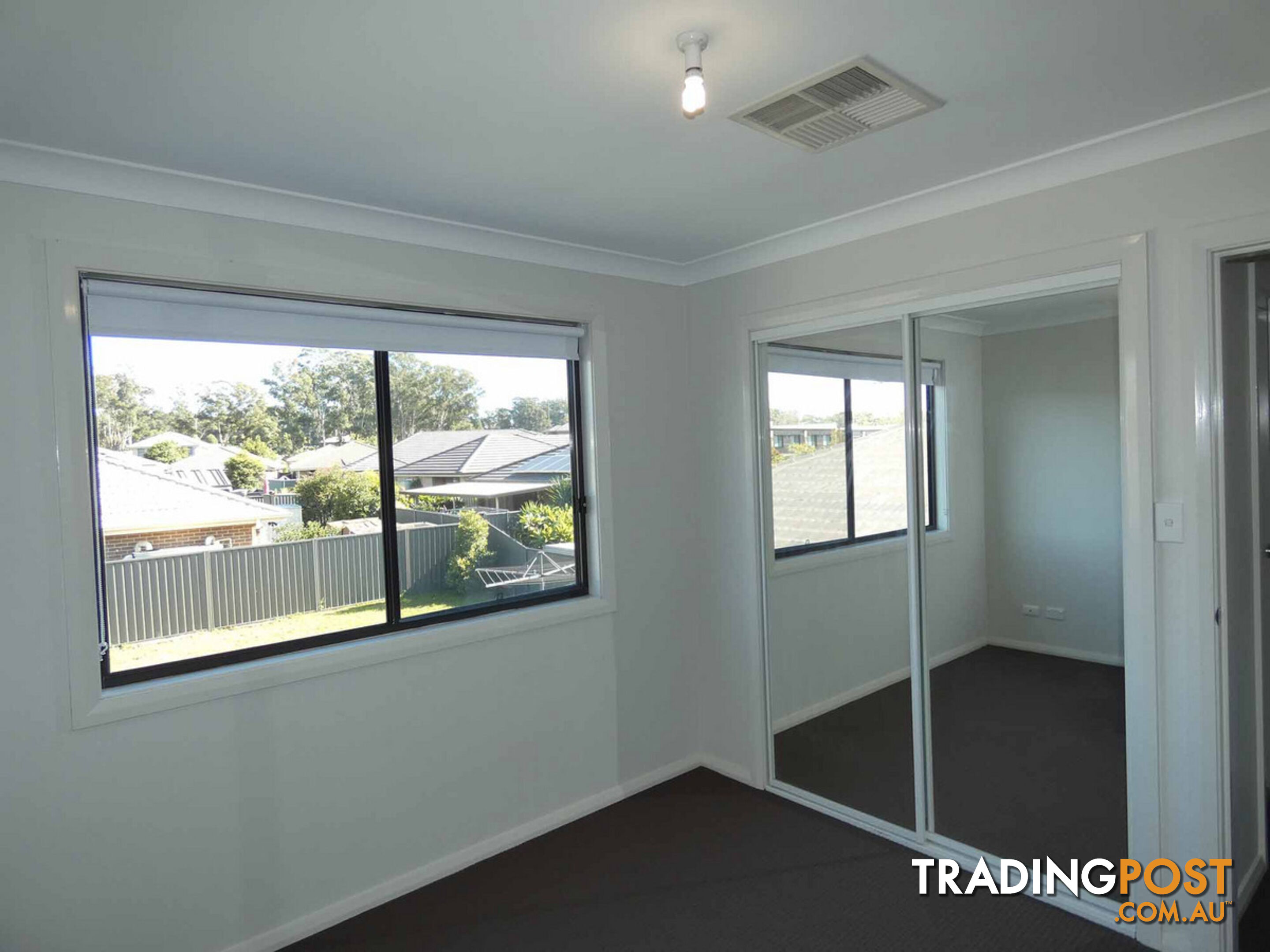 4 Pitt Street Jordan Springs NSW 2747