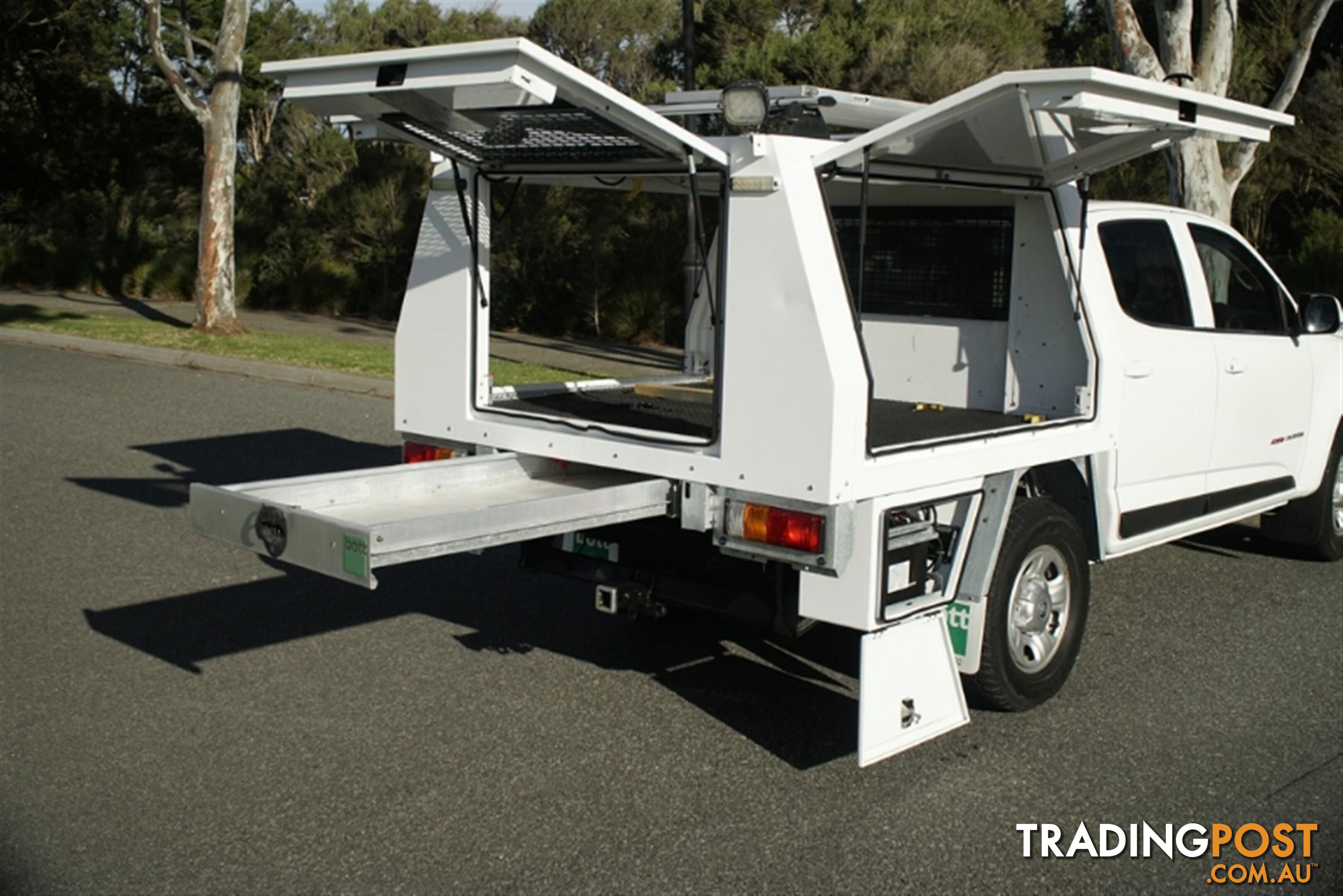 2017 HOLDEN COLORADO LS DUAL CAB RG MY17 CAB CHASSIS