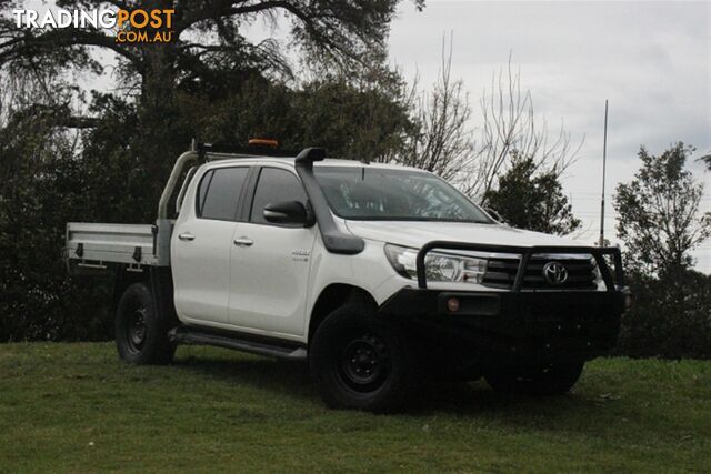 2017 TOYOTA HILUX SR DUAL CAB GUN126R CAB CHASSIS