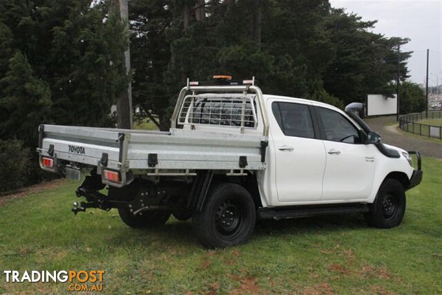 2017 TOYOTA HILUX SR DUAL CAB GUN126R CAB CHASSIS