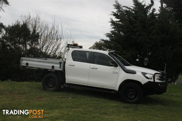 2017 TOYOTA HILUX SR DUAL CAB GUN126R CAB CHASSIS