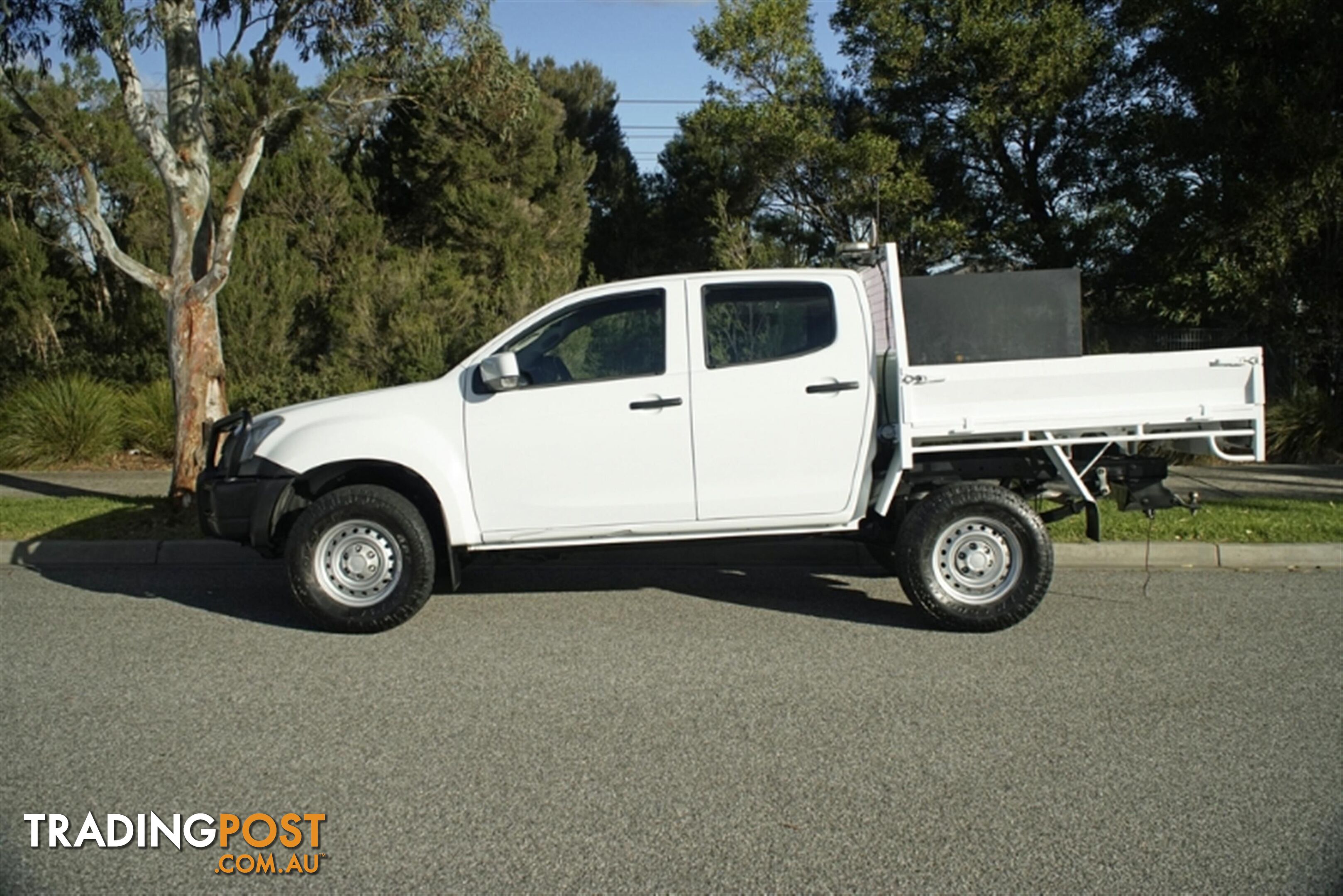 2018 ISUZU D-MAX SX DUAL CAB MY17 CAB CHASSIS