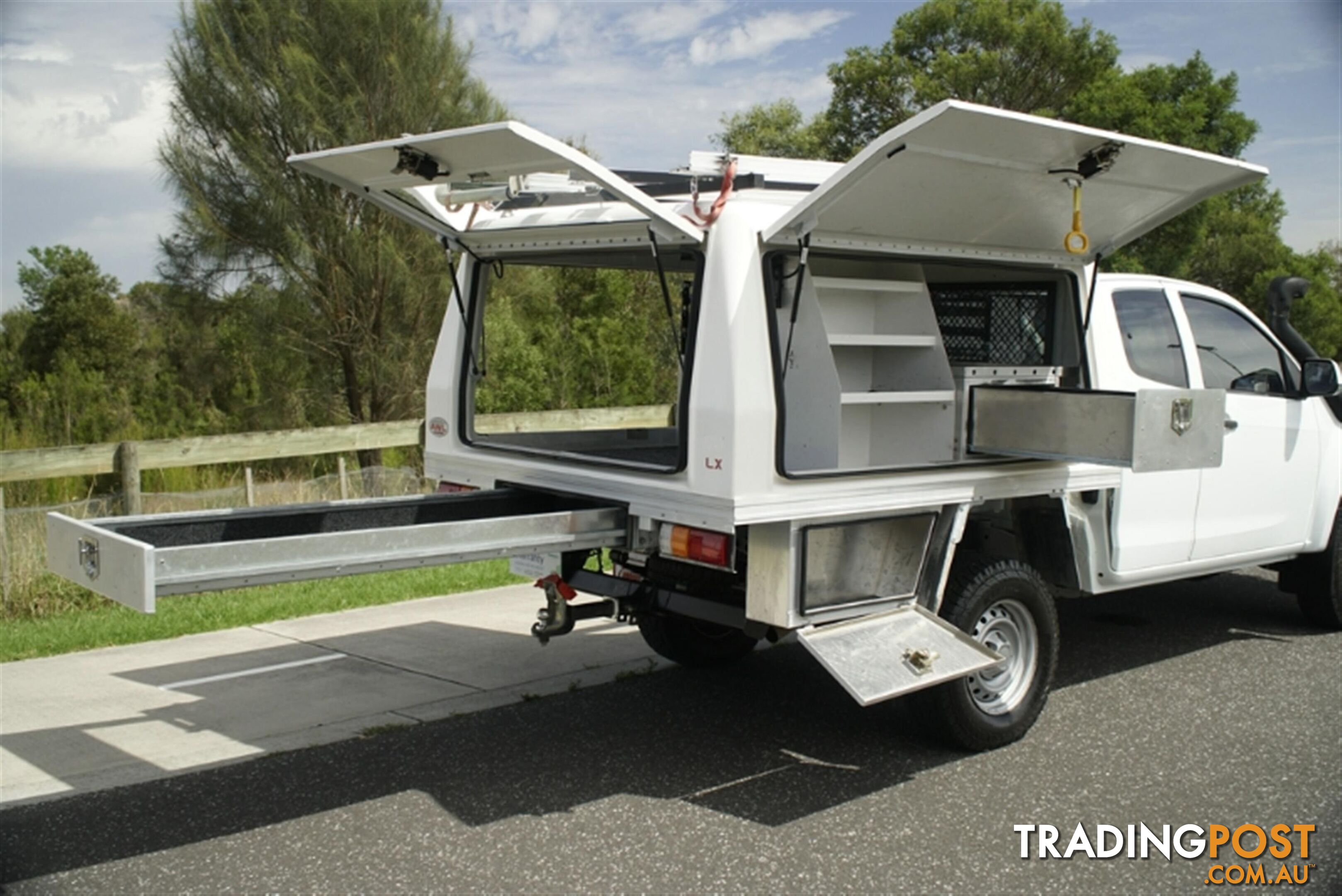 2016 ISUZU D-MAX SX EXTENDED CAB MY17 CAB CHASSIS