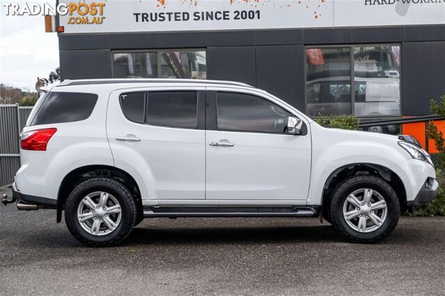 2016 Isuzu MU-X LS-T MY15.5 - photo 4 of 38