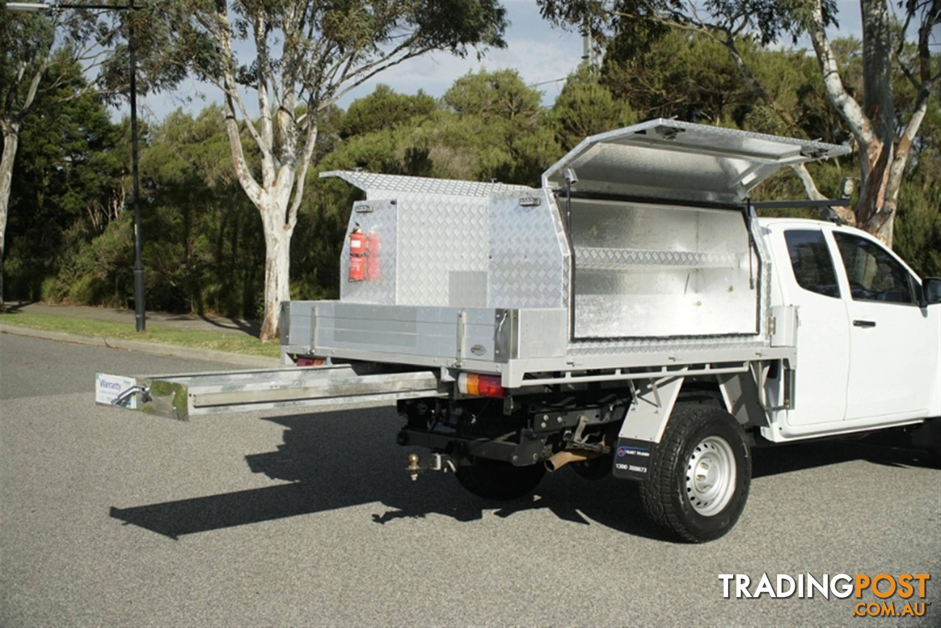 2017 ISUZU D-MAX SX EXTENDED CAB MY17 CAB CHASSIS