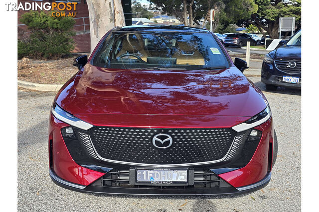 2026 Mazda 6e E35 Atenza - photo 2 of 28