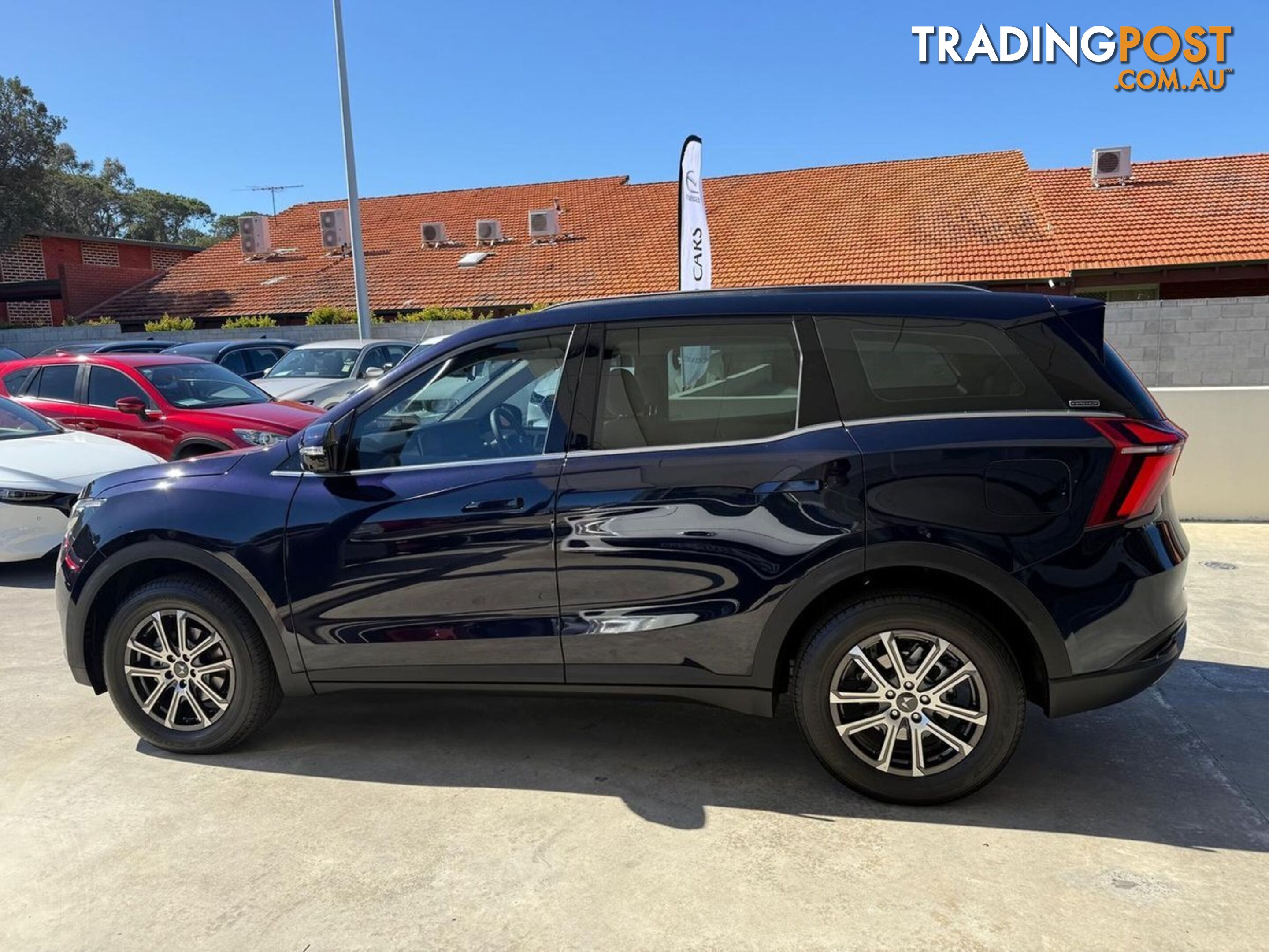 2024 MAHINDRA XUV700 AX7L 3223137 SUV