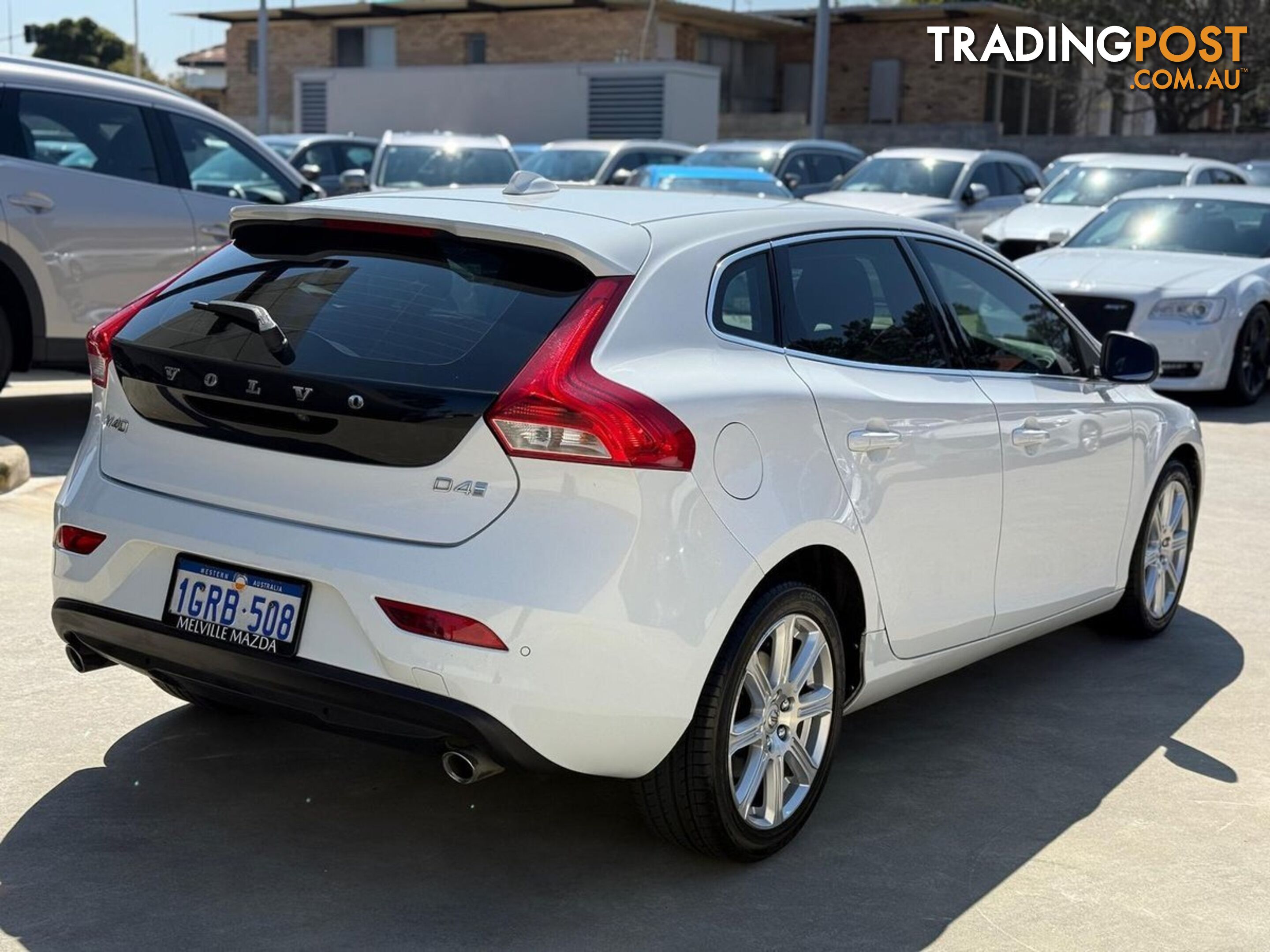 2018 VOLVO V40 D4-INSCRIPTION MY18 HATCHBACK