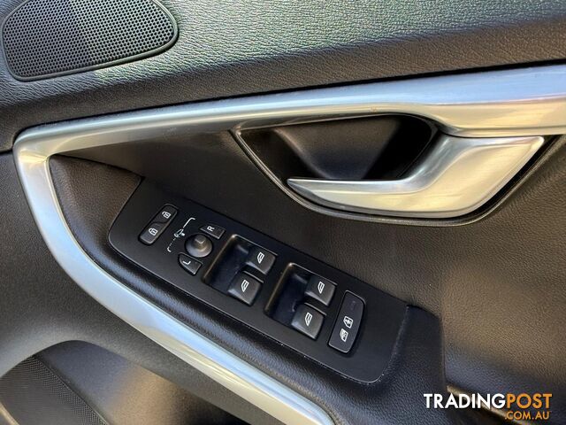 2018 VOLVO V40 D4-INSCRIPTION MY18 HATCHBACK