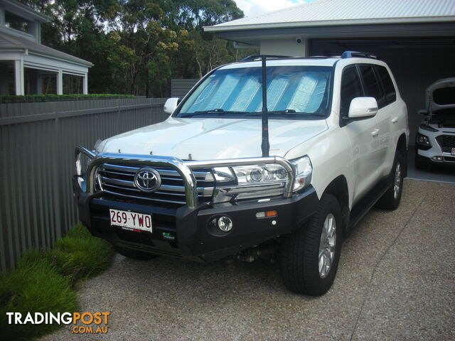 2018 Toyota Landcruiser Automatic