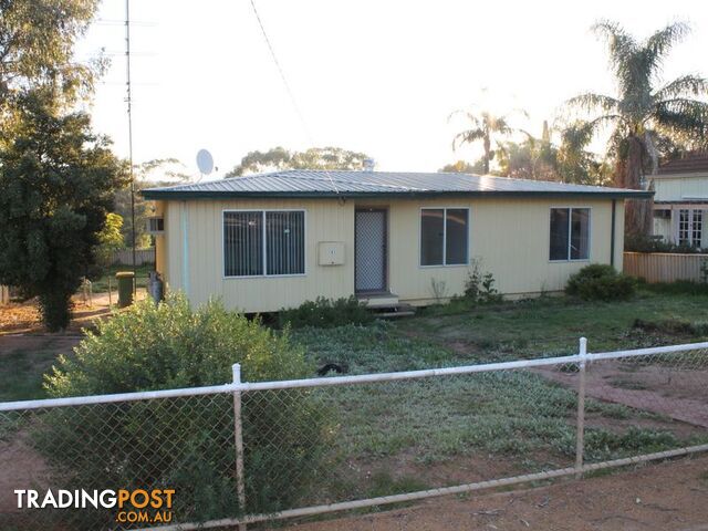 41 Newcastle Street YORK WA 6302