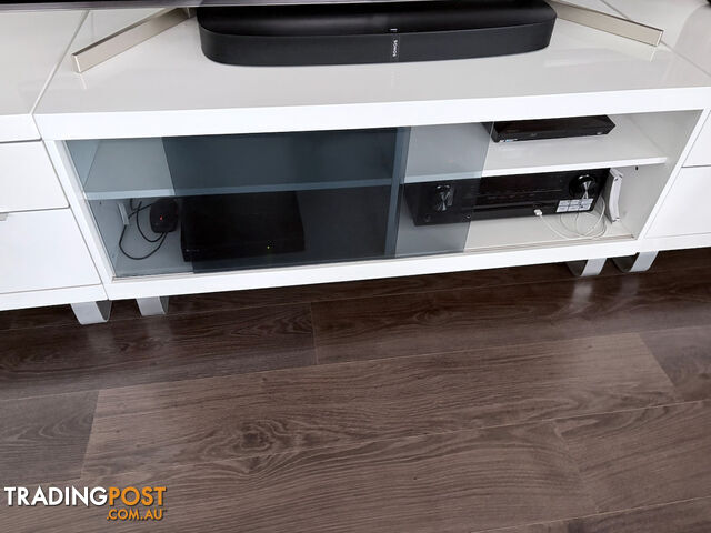 3 piece ENtertainment Unit by Gainsville - photo 3 of 4
