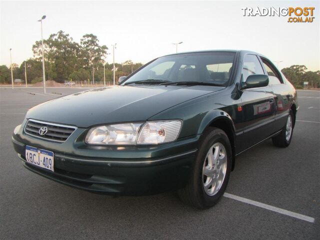 2001 TOYOTA CAMRY CSI SXV20R II 4D SEDAN