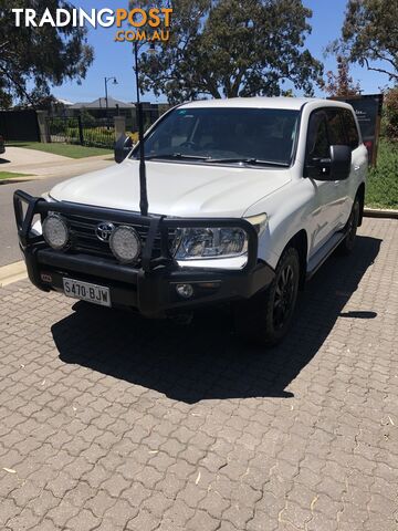 2013 Toyota Landcruiser Altitude SUV Automatic