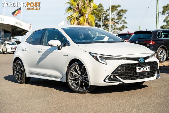 2023 TOYOTA COROLLA ZR HYBRID ZWE219R HATCHBACK