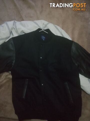 Black versity will blend leather arm jacket