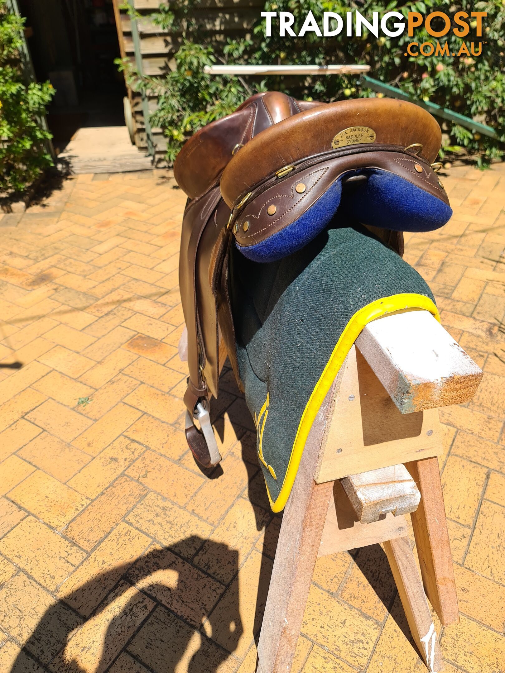 Stock/cutting saddle