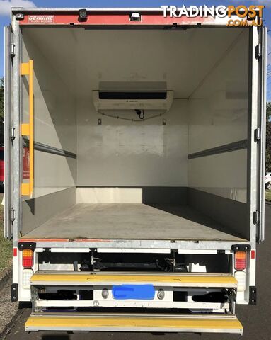 2018 MITSUBISHI FUSO CANTER 515 Refrigerated