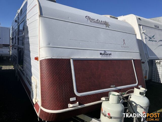 1998-roadstar-voyager-2000-caravan
