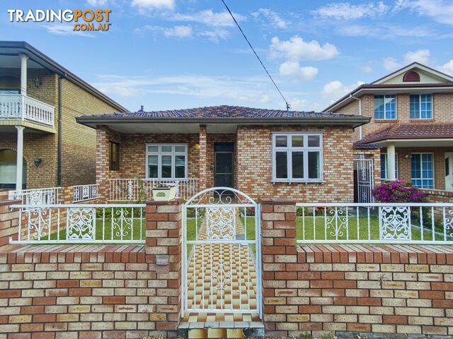 10 Milton St BURWOOD NSW 2134