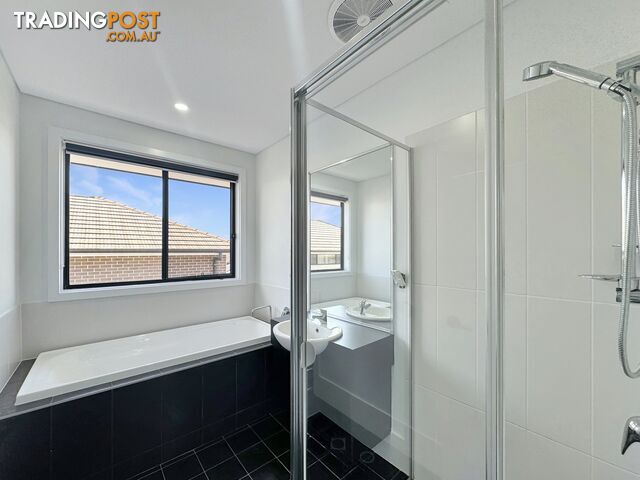 19 Biddle Street MOOREBANK NSW 2170