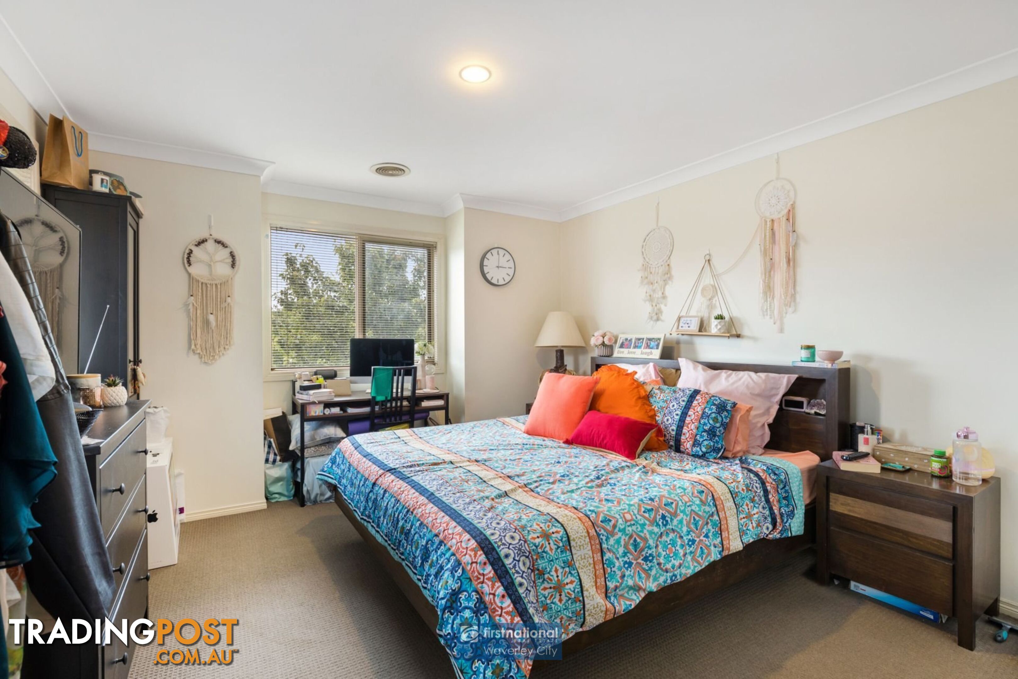 13/2 McKelvie Court Glen Waverley VIC 3150