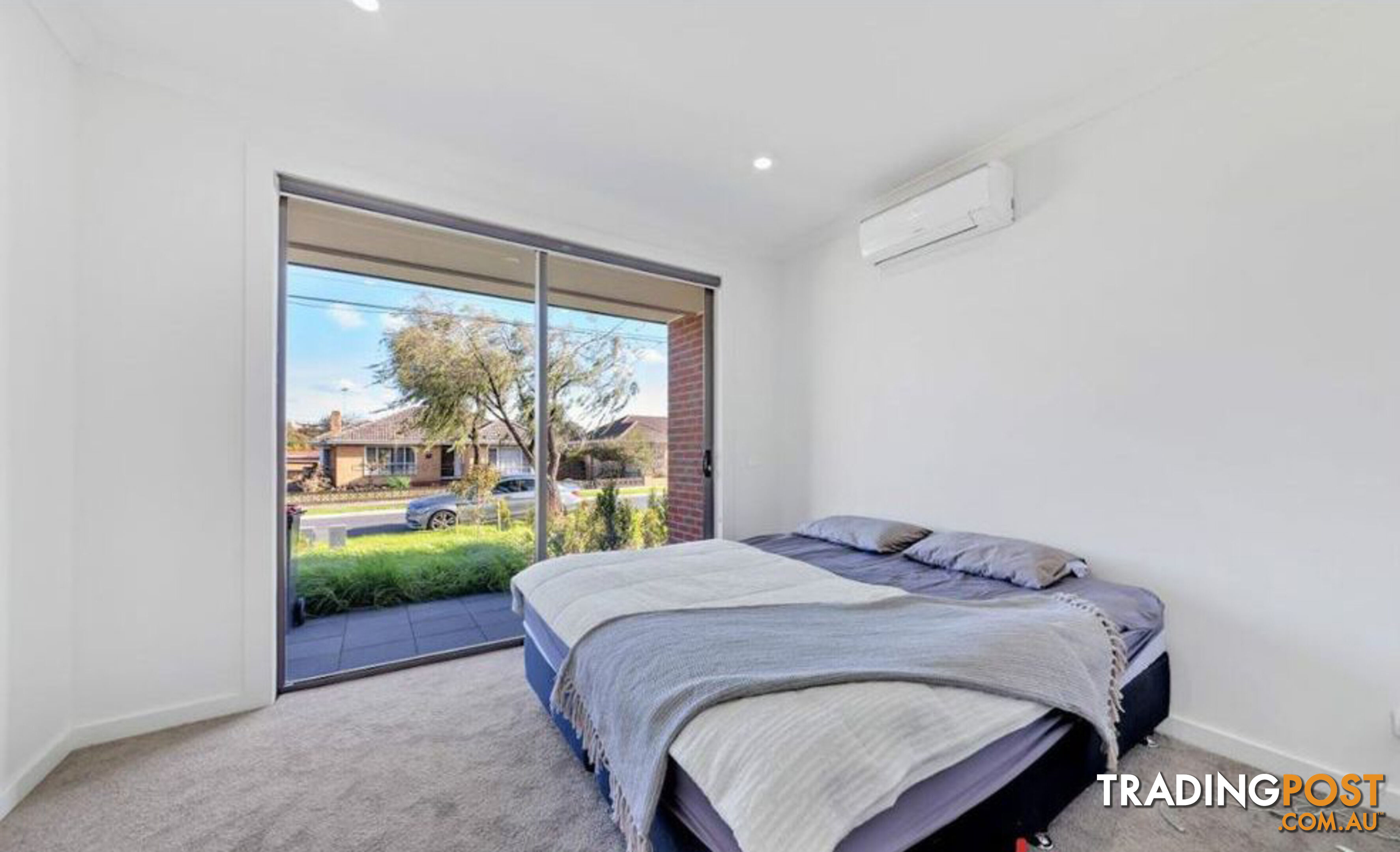 2/18 Fraser Street Glen Waverley VIC 3150