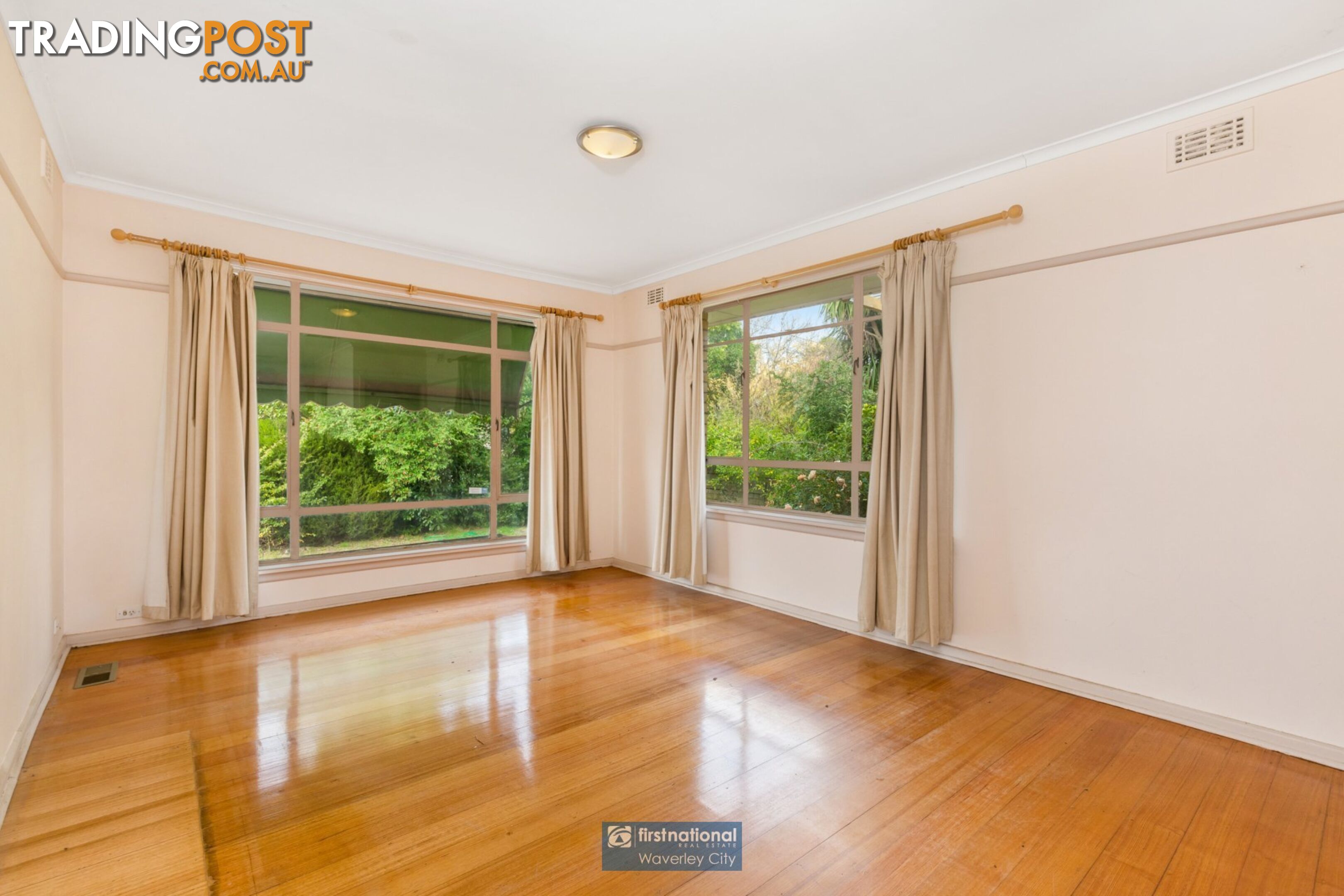 4 Longbrae Avenue Forest Hill VIC 3131