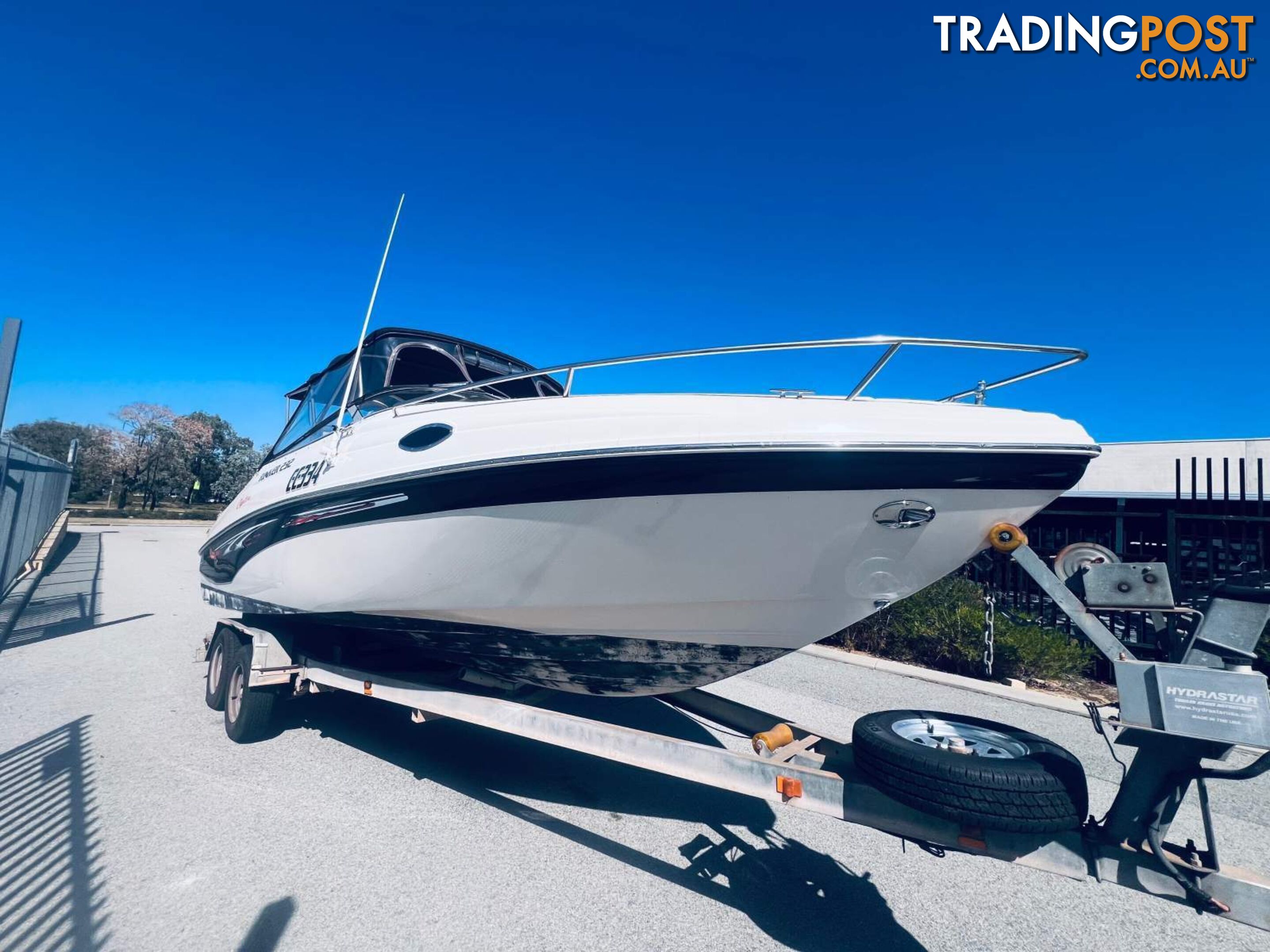 2004 RINKER 232 CAPTIVA