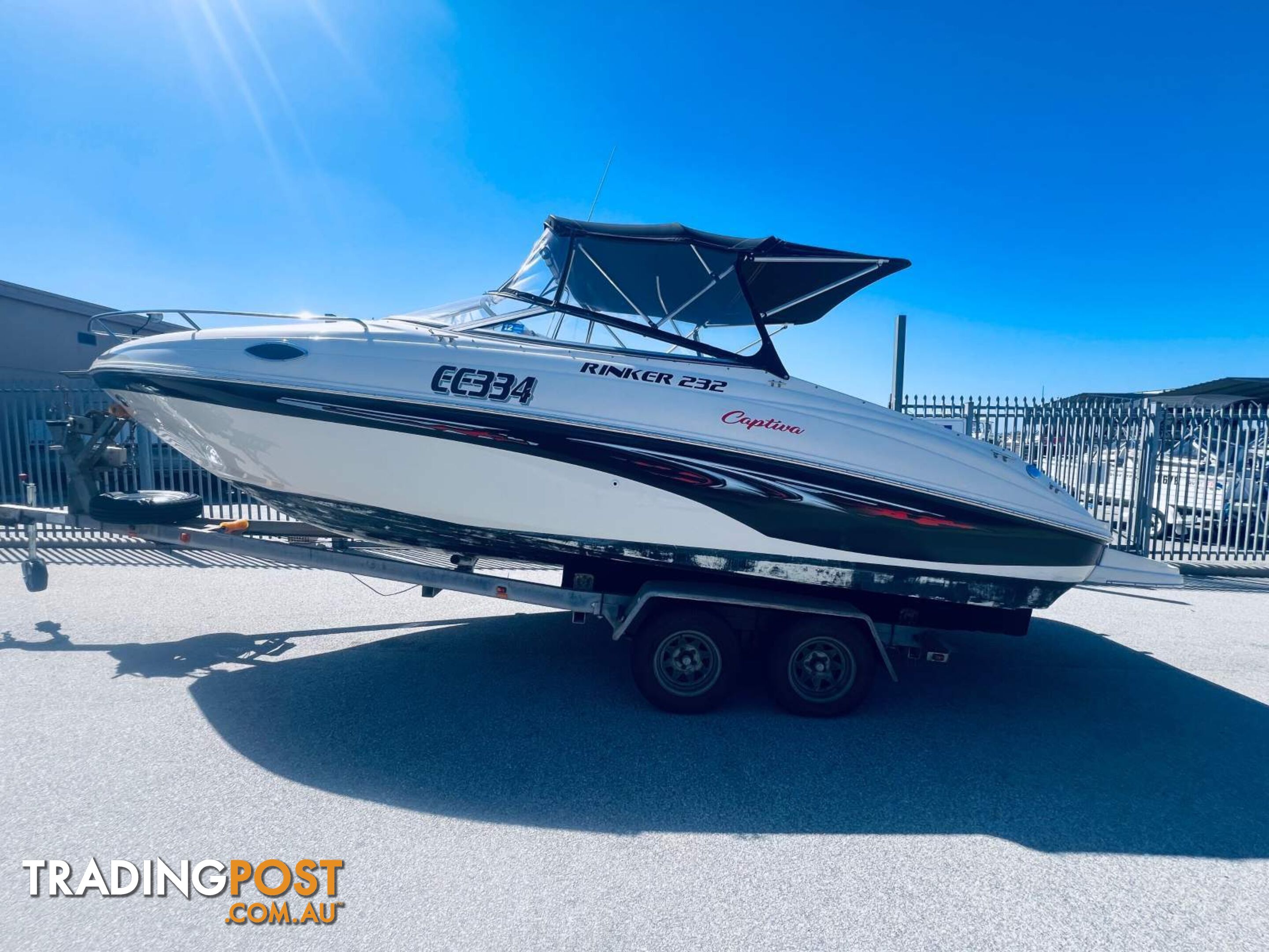 2004 RINKER 232 CAPTIVA