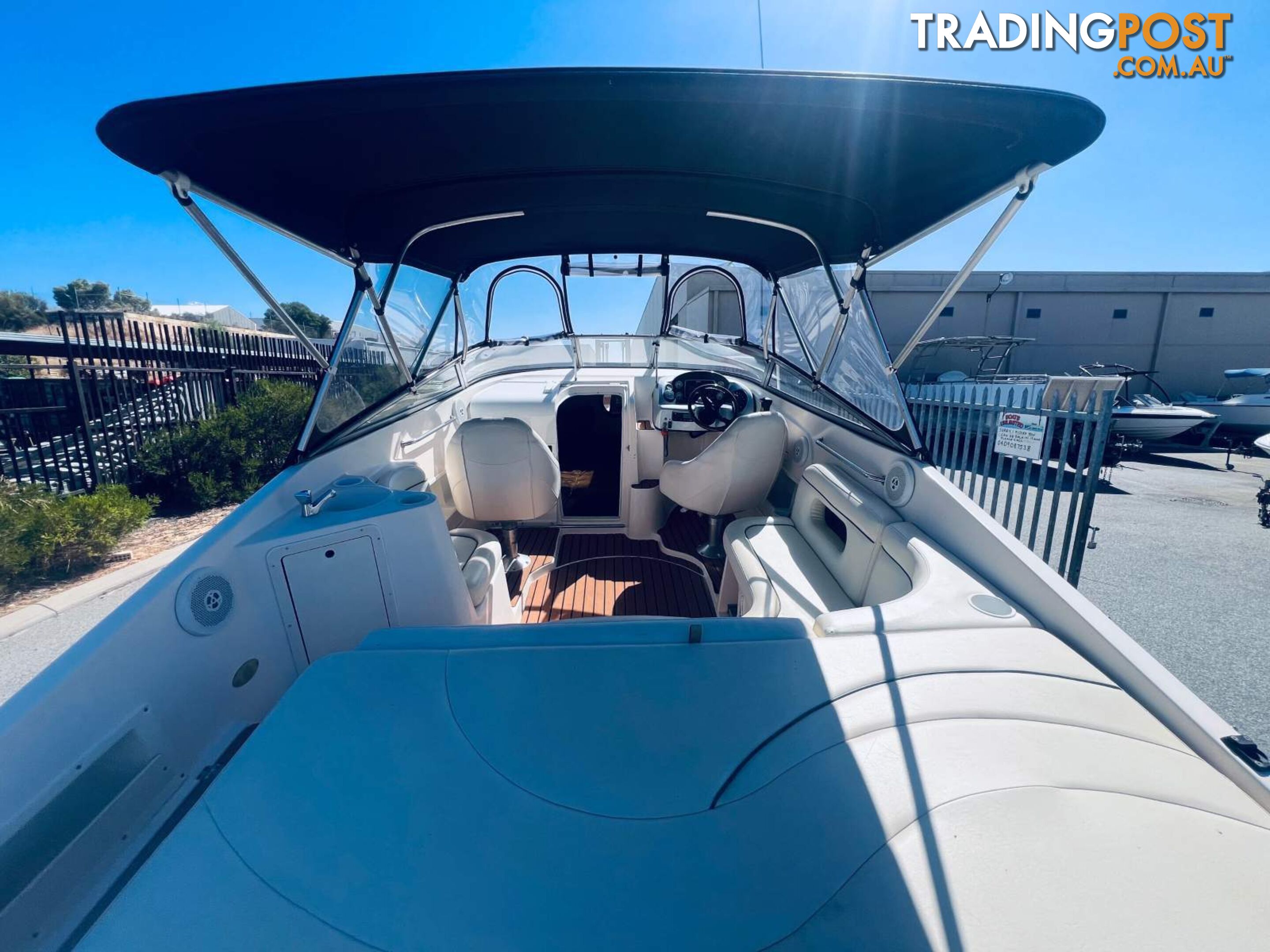 2004 RINKER 232 CAPTIVA