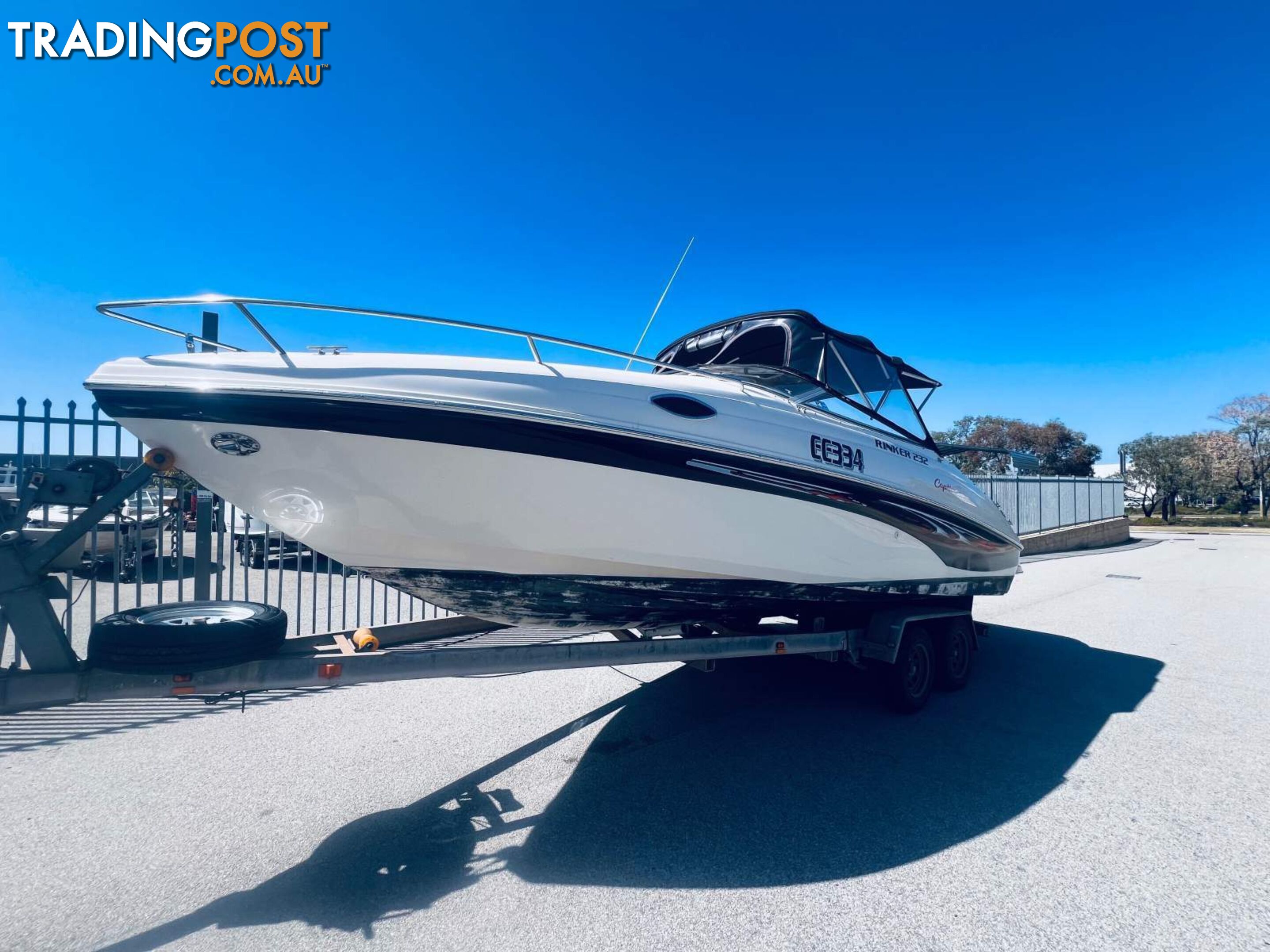 2004 RINKER 232 CAPTIVA