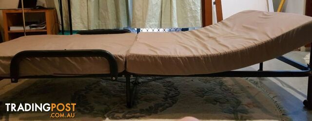 Durable folding heavy duty metal bed frame - photo 3 of 5