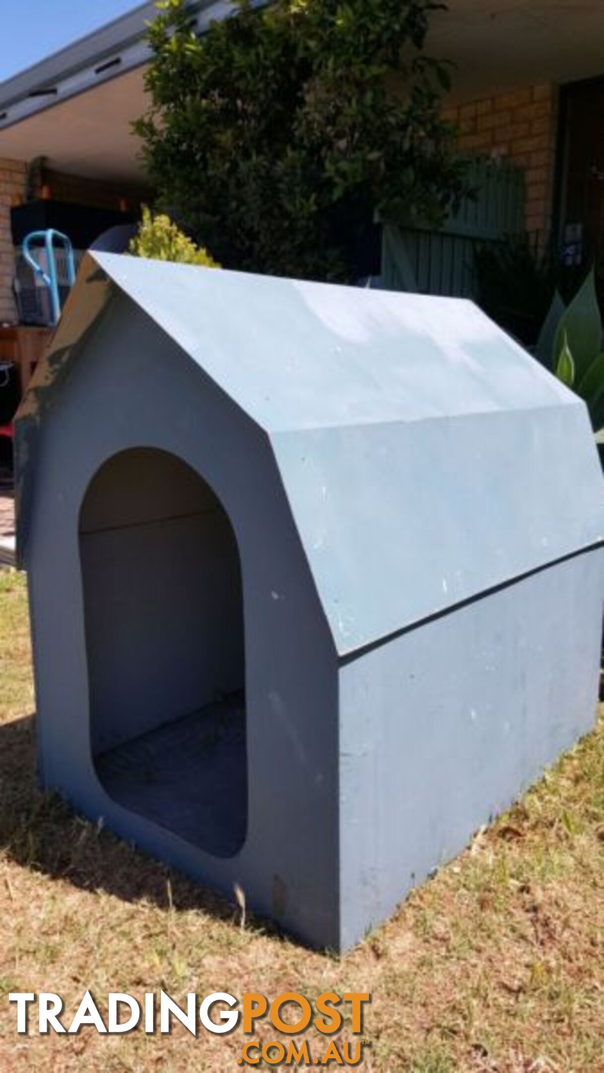 Large Metal Dog Kennel