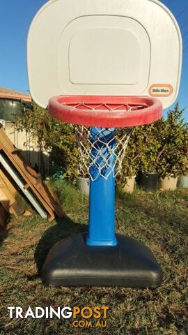 Kids extendable basketball