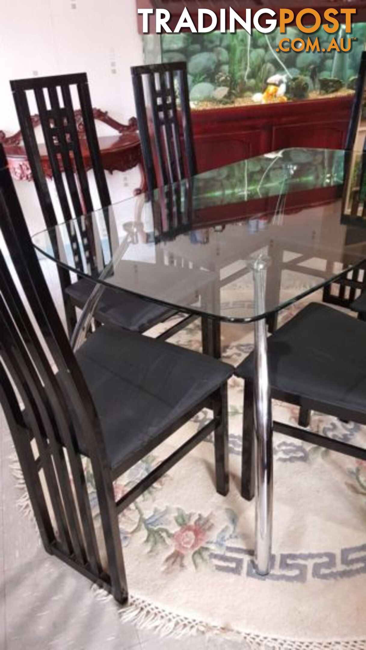 One Tier Glass top Dining Table with 6 Chairs