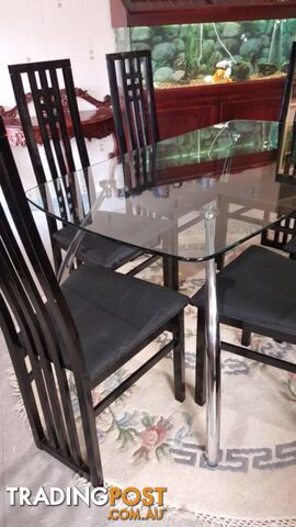 One Tier Glass top Dining Table with 6 Chairs