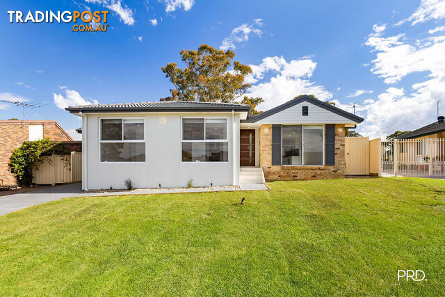 25 Henry Lawson Avenue WERRINGTON COUNTY NSW 2747