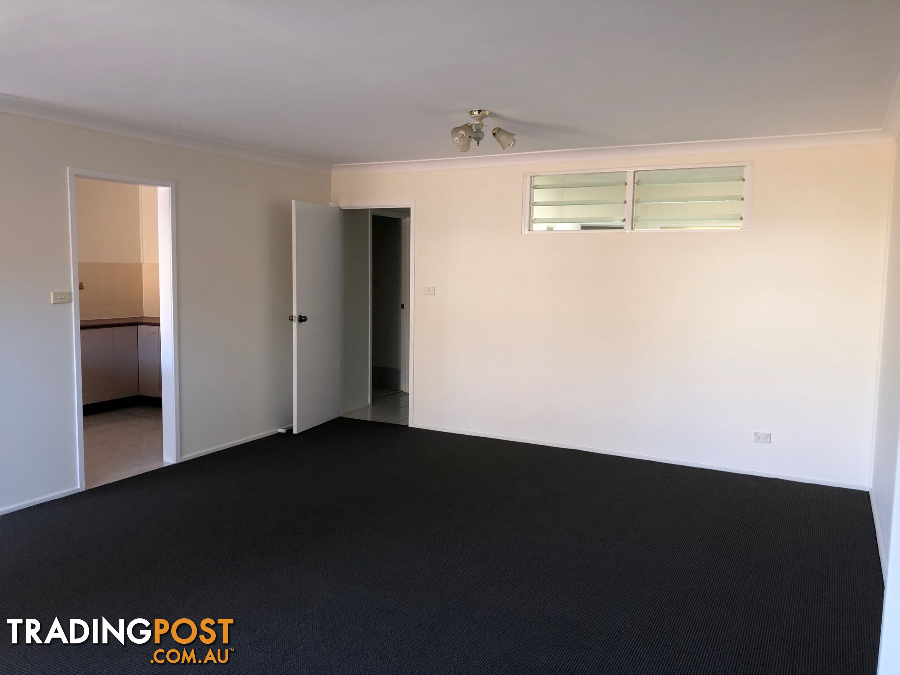 1/8 Bringelly Road KINGSWOOD NSW 2747