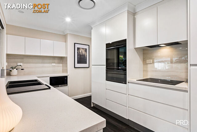 14 Narooma Avenue SOUTH PENRITH NSW 2750 - photo 4 of 23