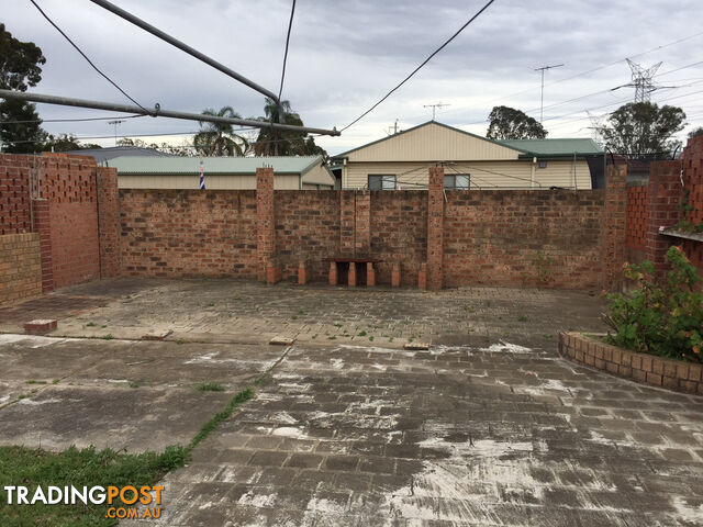 35 Melbourne Street OXLEY PARK NSW 2760