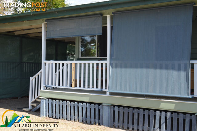 17 Ivory Creek Road TOOGOOLAWAH QLD 4313